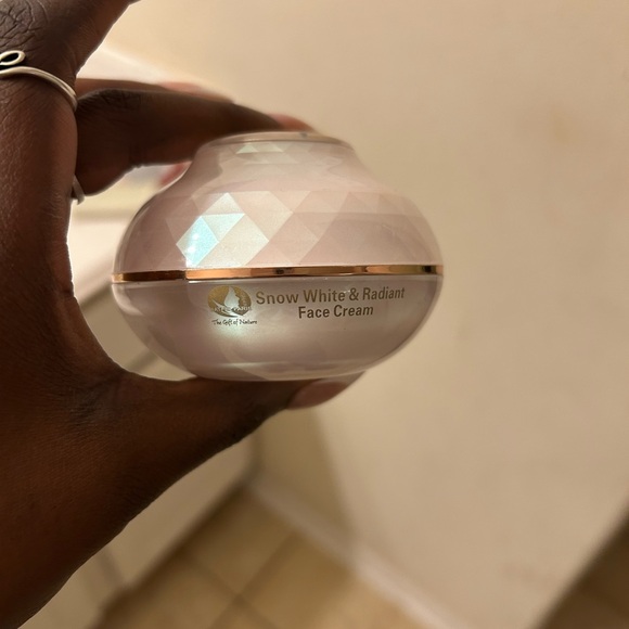 The gift of nature Other - Snow White & Radiant Face Cream - White